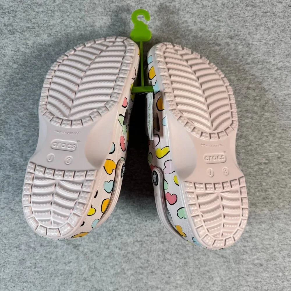 Crocs Baya Seasonal Printed Clog Kids J3 34-35 Pink Heart Print NWT 209728